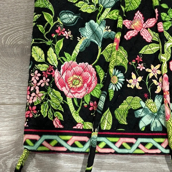 Vera Bradley Retired Botanica Backsack - Picture 15 of 15